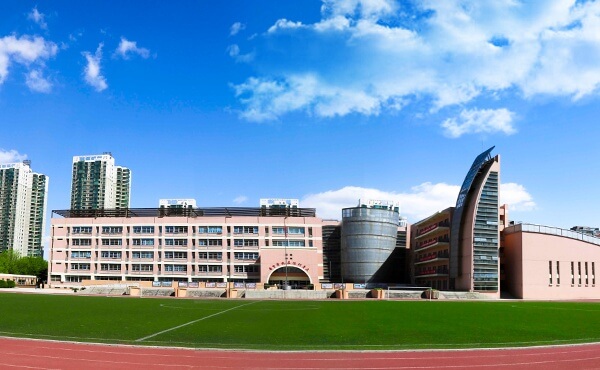 北京市第八中学怡海分校国际部校园风景图 北京市第八中学怡海分校国际部校园风景图