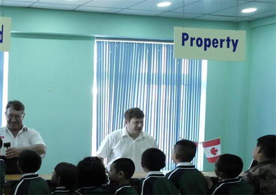 铁岭枫树岭国际学校开放日图片