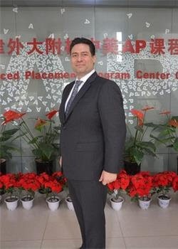 天津外国语大学附属外国语学校Leo Brumm Mcardle