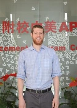 天津外国语大学附属外国语学校Peter William Cusick